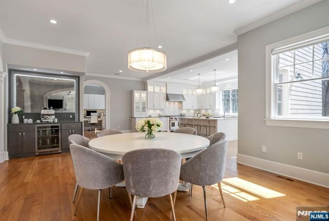 76 Dimmig Road, Upper Saddle River, NJ 07458