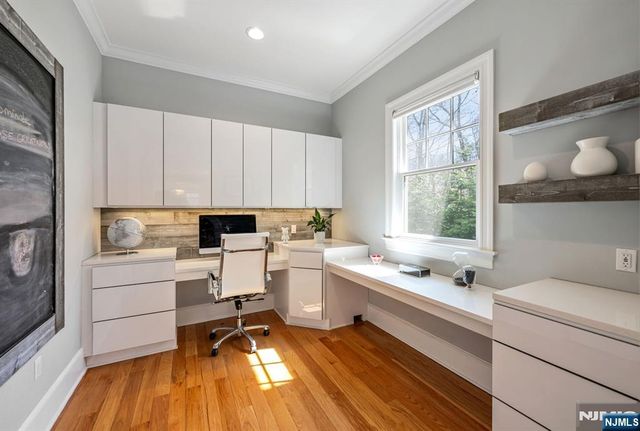 76 Dimmig Road, Upper Saddle River, NJ 07458