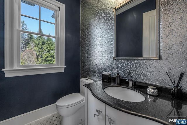 76 Dimmig Road, Upper Saddle River, NJ 07458