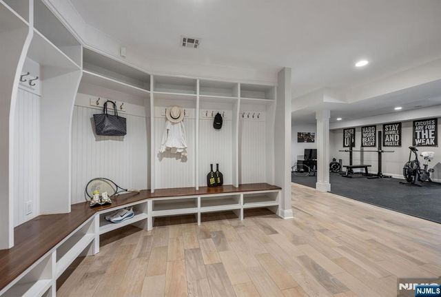 76 Dimmig Road, Upper Saddle River, NJ 07458