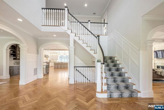76 Dimmig Road, Upper Saddle River, NJ 07458