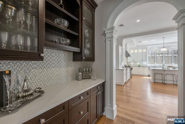 76 Dimmig Road, Upper Saddle River, NJ 07458