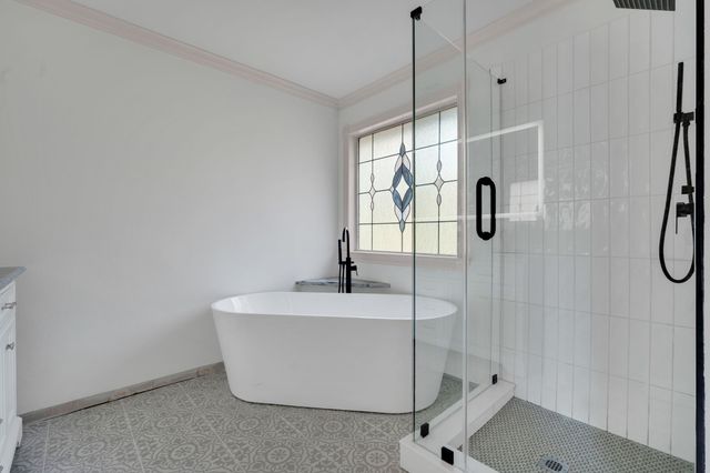 7609 Grassland Drive, Fort Worth, TX 76133