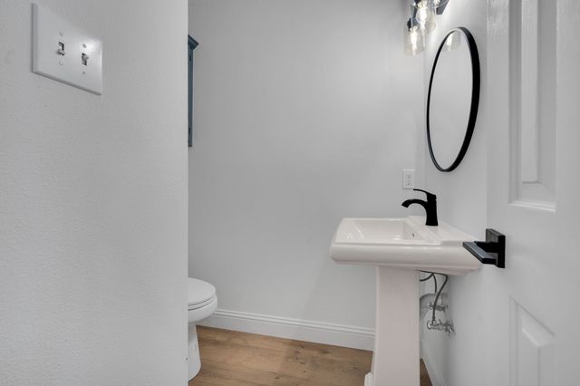 7609 Grassland Drive, Fort Worth, TX 76133