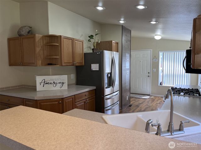 12712 202nd Street E, Graham, WA 98338
