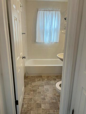 3608 Jackson Street 1W, Bellwood, IL 60104