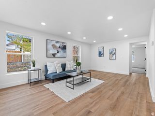 5245 S 900 E, Murray, UT 84117