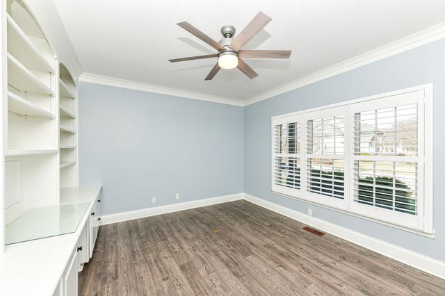 9945 Buttondown Lane, Zionsville, IN 46077