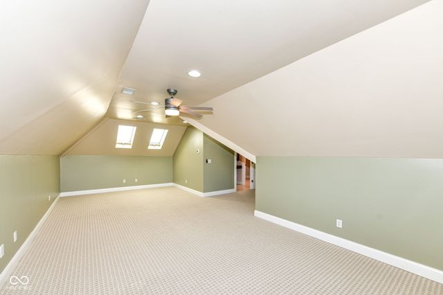 9945 Buttondown Lane, Zionsville, IN 46077