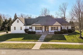9945 Buttondown Lane, Zionsville, IN 46077