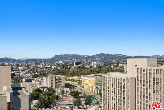 800 W 1st Street 1409, Los Angeles, CA 90012