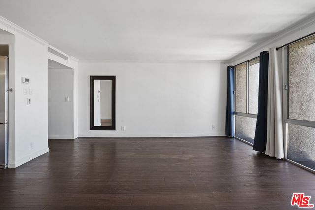 800 W 1st Street 1409, Los Angeles, CA 90012