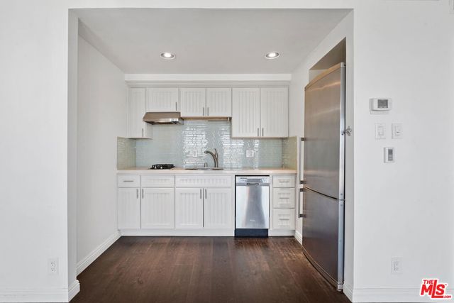 800 W 1st Street 1409, Los Angeles, CA 90012