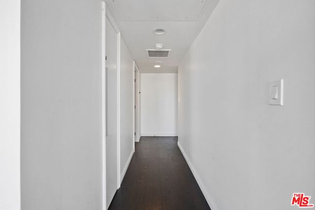 800 W 1st Street 1409, Los Angeles, CA 90012