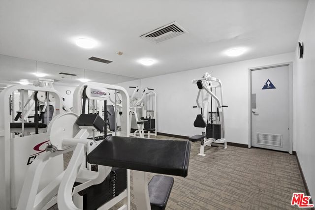 800 W 1st Street 1409, Los Angeles, CA 90012