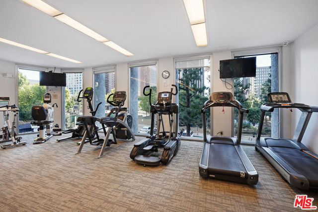 800 W 1st Street 1409, Los Angeles, CA 90012