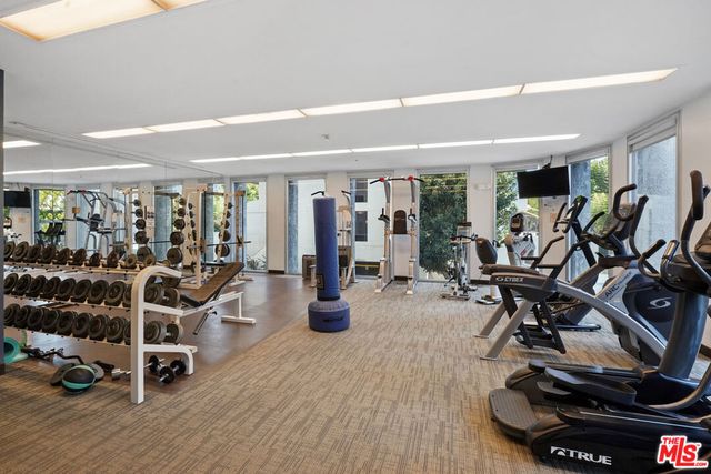 800 W 1st Street 1409, Los Angeles, CA 90012
