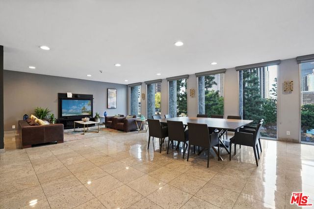 800 W 1st Street 1409, Los Angeles, CA 90012