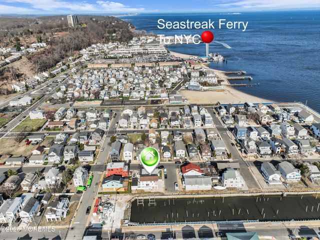 2 Bedle Place, Highlands, NJ 07732