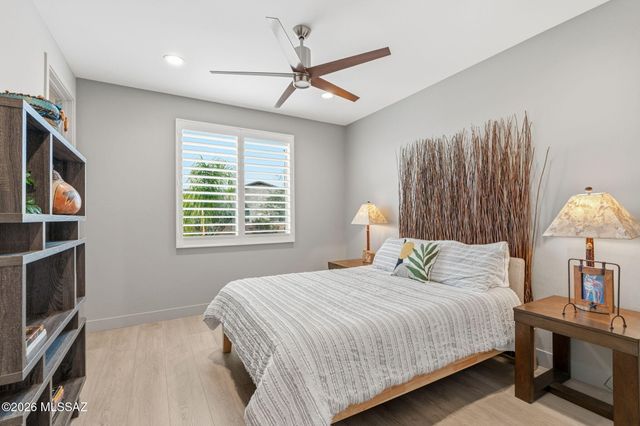 2419 E Wrightson View Drive, Green Valley, AZ 85614