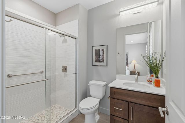 2419 E Wrightson View Drive, Green Valley, AZ 85614