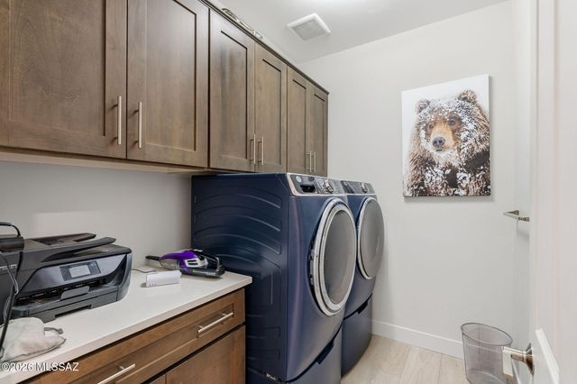 2419 E Wrightson View Drive, Green Valley, AZ 85614