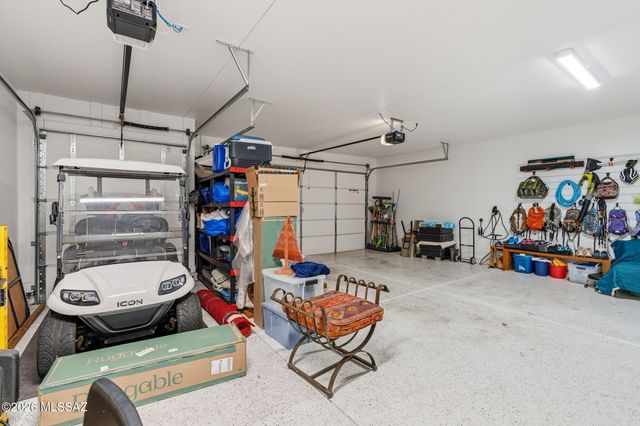 2419 E Wrightson View Drive, Green Valley, AZ 85614