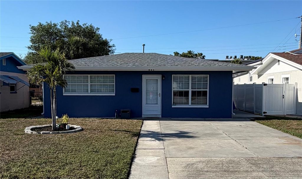 631 75TH AVENUE N, St Petersburg, FL 33702