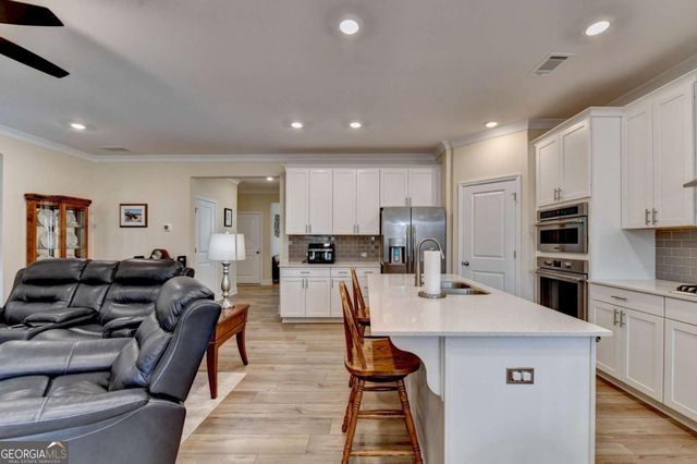 1621 Saddlegate Drive, Canton, GA 30114