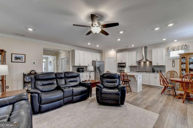 1621 Saddlegate Drive, Canton, GA 30114