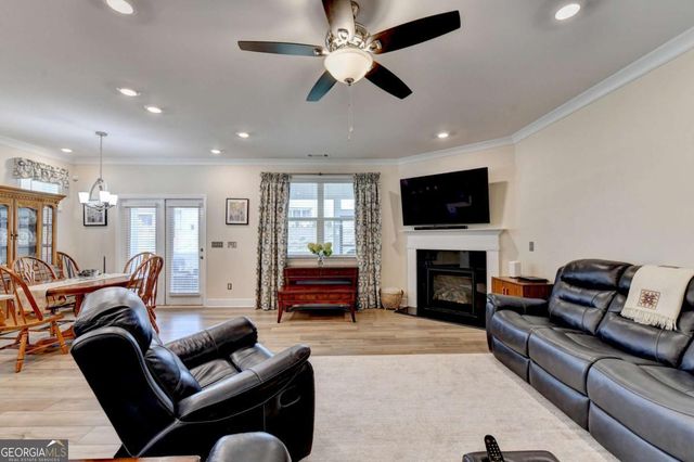 1621 Saddlegate Drive, Canton, GA 30114