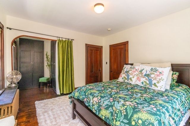 40 Ivory St, Boston, MA 02132