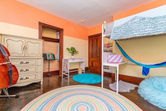 40 Ivory St, Boston, MA 02132