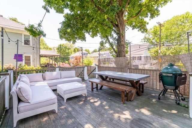 40 Ivory St, Boston, MA 02132