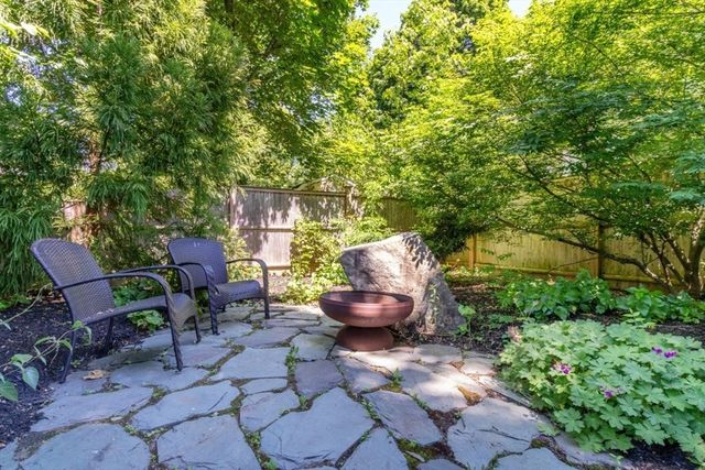 40 Ivory St, Boston, MA 02132