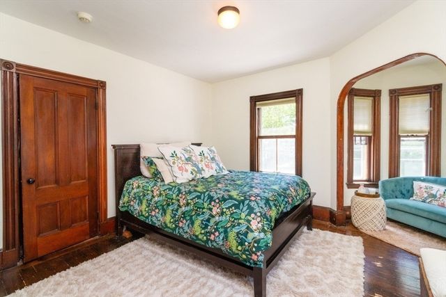 40 Ivory St, Boston, MA 02132