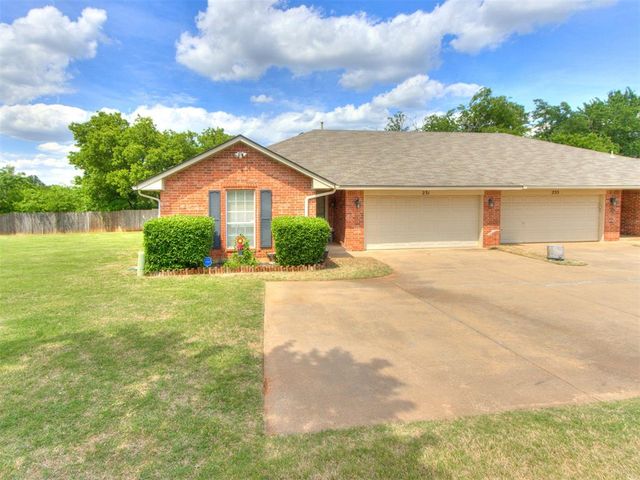231 N Kelly Avenue, Edmond, OK 73003