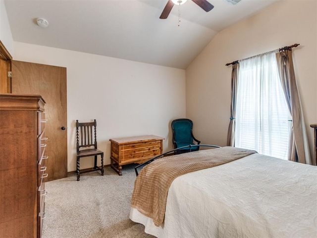 231 N Kelly Avenue, Edmond, OK 73003