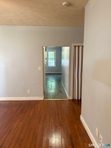 123 Putnam Street 1st Floor, Hartford, CT 06106