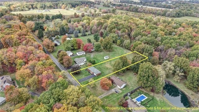 7155 Drake State Line Road, Burghill, OH 44404