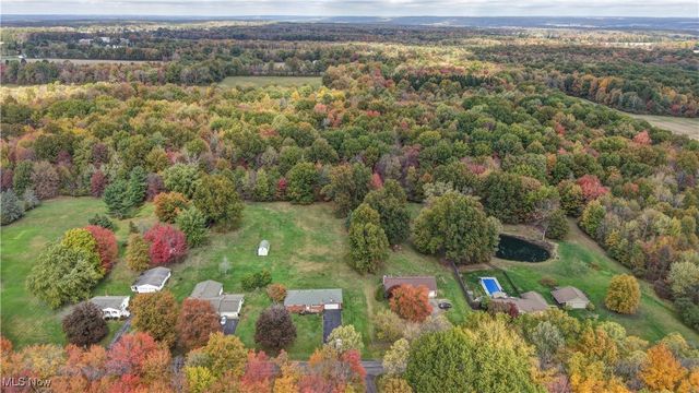 7155 Drake State Line Road, Burghill, OH 44404