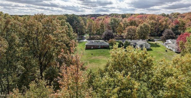 7155 Drake State Line Road, Burghill, OH 44404