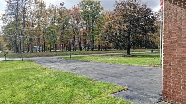7155 Drake State Line Road, Burghill, OH 44404