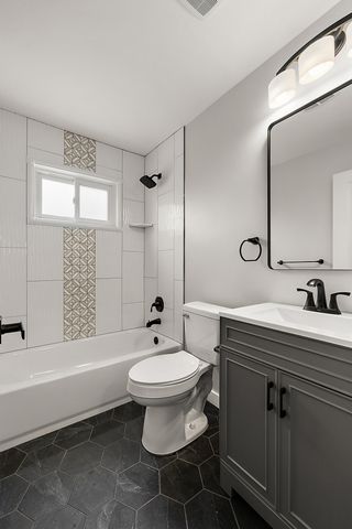 23029 Beverly Street, Saint Clair Shores City, MI 48082