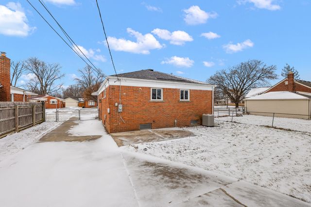 23029 Beverly Street, Saint Clair Shores City, MI 48082