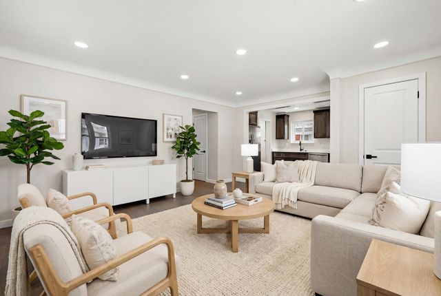 23029 Beverly Street, Saint Clair Shores City, MI 48082