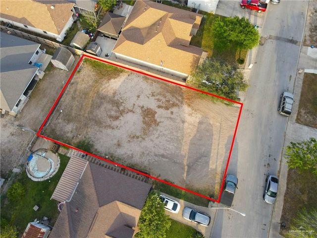 1310 E Bugambilia Avenue, Hidalgo, TX 78557