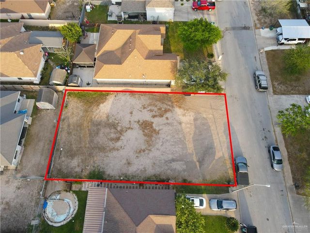 1310 E Bugambilia Avenue, Hidalgo, TX 78557