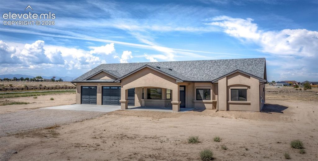307 N Lyons Drive, Pueblo West, CO 81007 — exterior