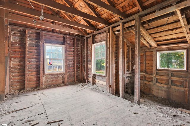 14 Blake Street, Pelzer, SC 29669